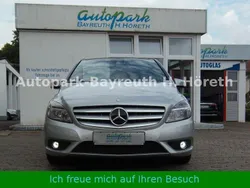 Silber Gebraucht 2012 Mercedes B200 Van / Kleinbus | 13.990 € (Teuer)