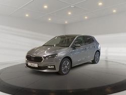 Grau Neu 2025 Skoda Fabia Drive Kleinwagen | 25.990 € (Teuer)