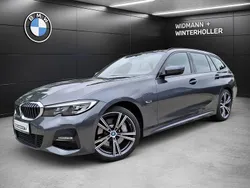 Grau Gebraucht 2022 BMW 330e Shadowline Kombi | 29.880 € (Fairer Preis)