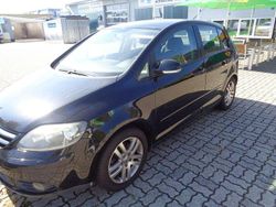 Schwarz Gebraucht 2007 VW Golf Plus Cross Comfortline Van / Kleinbus | 3.350 € (Etwas zu teuer)