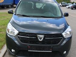 Grau Gebraucht 2019 Dacia Dokker Comfort Van | 11.800 € (Etwas zu teuer)