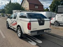Weiß Gebraucht 2008 Nissan Navara Abholung | 8.990 € (Fairer Preis)
