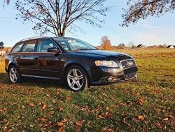 Schwarz Gebraucht 2005 Audi A4 S-Line Kombi | 2.400 € (Fairer Preis)