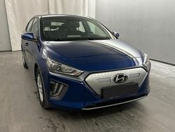 Intense blue Gebraucht 2020 Hyundai Ioniq Trend Kleinwagen | 13.895 € (Superpreis)
