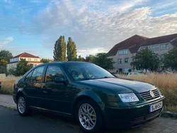 Grün Gebraucht 1999 VW Bora Limousine | 3.000 € (Teuer)
