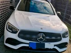 Weiß Gebraucht 2019 Mercedes GLC200 AMG SUV | 35.100 € (Fairer Preis)