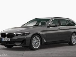 Sophistograu brillanteffekt Gebraucht 2022 BMW 530e Kombi | 28.900 € (Superpreis)