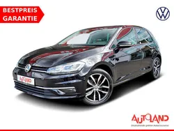 Schwarz Gebraucht 2017 VW Golf VII Comfortline Limousine | 17.950 € (Teuer)