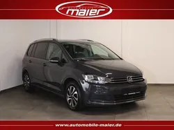 Uranograu Gebraucht 2023 VW Touran Active Van / Kleinbus | 24.900 € (Guter Preis)