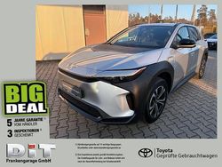 Cosmicsilber metallic Gebraucht 2023 Toyota bZ4X Basis SUV | 30.990 € (Guter Preis)