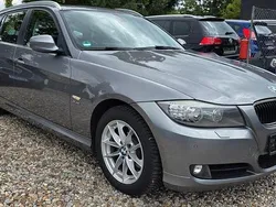 Grau Gebraucht 2012 BMW 320 Kombi | 5.800 € (Superpreis)