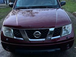 Andere farben Gebraucht 2006 Nissan Navara Abholung | 7.900 € (Fairer Preis)