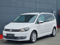 Weiß Gebraucht 2011 VW Touran Comfortline Van / Kleinbus | 4.999 € (Guter Preis)