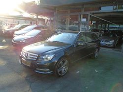 Schwarz Gebraucht 2011 Mercedes C180 Avantgarde Kombi | 8.990 €