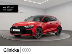 Progressivrot metallic Neu 2025 Audi RS3 Kleinwagen | 76.290 €