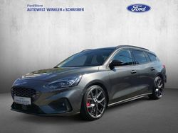 Magneticgrau metallic Gebraucht 2022 Ford Focus ST Limousine | 32.990 € (Etwas zu teuer)