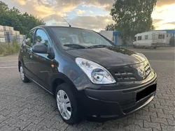 Nissan Pixo