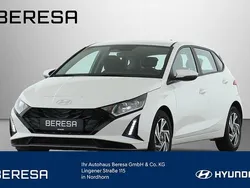 Weiß Neu 2024 Hyundai Bayon Trend SUV | 23.480 € (Guter Preis)