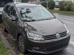 Braun Gebraucht 2017 VW Sharan Sound Van / Kleinbus | 16.000 € (Guter Preis)