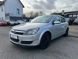 Silber Gebraucht 2005 Opel Astra Edition Limousine | 4.559 €