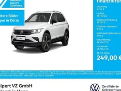 Weiß Gebraucht 2023 VW Tiguan Active SUV | 34.344 € (Guter Preis)