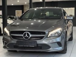 Grau Gebraucht 2017 Mercedes CLA180 Urban Limousine | 18.950 € (Fairer Preis)