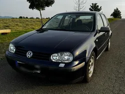 Blau Gebraucht 2000 VW Golf IV Kleinwagen | 2.900 € (Fairer Preis)