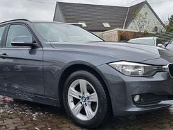 Grau Gebraucht 2014 BMW 318 Sport Line Kombi | 6.490 € (Superpreis)