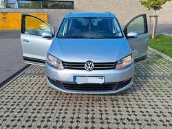 Silber Gebraucht 2013 VW Sharan Van / Kleinbus | 12.450 € (Etwas zu teuer)