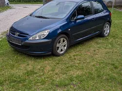 Blau Gebraucht 2002 Peugeot 307 Sport Limousine | 650 € (Superpreis)