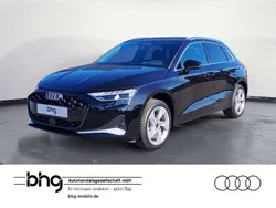 Brillantschwarz Gebraucht 2025 Audi A3 Advanced Plus Limousine | 35.888 € (Teuer)