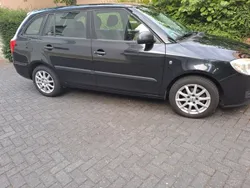 Schwarz Gebraucht 2009 Skoda Fabia Ambiente Kombi | 2.000 € (Fairer Preis)