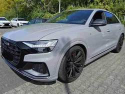 Grau Gebraucht 2023 Audi Q8 S-Line SUV | 79.590 €