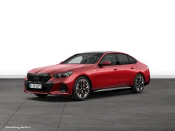 Rot Gebraucht 2024 BMW i5 Limousine | 67.270 €