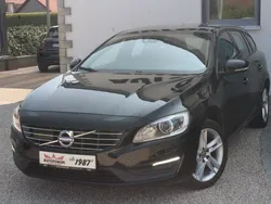 Schwarz Gebraucht 2016 Volvo V60 Business Edition Kombi | 9.900 € (Guter Preis)