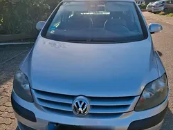 Silber Gebraucht 2006 VW Golf V Limousine | 3.800 € (Fairer Preis)
