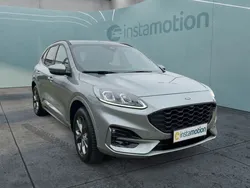 Schwarz Gebraucht 2023 Ford Kuga ST-Line X SUV | 40.239 €