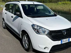 Weiß Gebraucht 2018 Dacia Lodgy Essentiel Van / Kleinbus | 8.300 € (Superpreis)