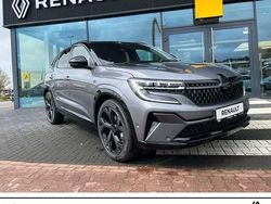Dolomitgrau metallic/dach in Gebraucht 2025 Renault Austral Iconic Esprit Alpine SUV | 39.949 € (Fairer Preis)