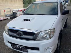 Weiß Gebraucht 2011 Toyota HiLux Abholung | 13.450 € (Guter Preis)
