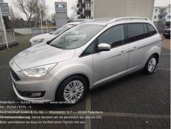 Gebraucht 2016 Ford Grand C-Max Van / Kleinbus | 10.950 €