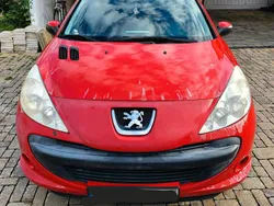 Rot Gebraucht 2012 Peugeot 206+ Kleinwagen | 1.200 € (Guter Preis)