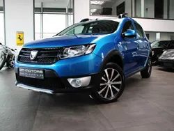 Blau Gebraucht 2013 Dacia Sandero Stepway Kleinwagen | 7.900 € (Teuer)