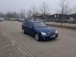 Hellblau metallic Gebraucht 2005 Mercedes C200 Sport Edition Kombi | 3.900 € (Fairer Preis)