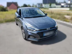 Grau Gebraucht 2020 Hyundai i20 Style Kleinwagen | 16.999 € (Fairer Preis)