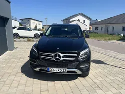 Schwarz Gebraucht 2017 Mercedes GLE250 SUV | 22.400 € (Fairer Preis)