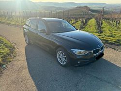Schwarz Gebraucht 2015 BMW 320 Sport Line Kombi | 14.300 € (Teuer)