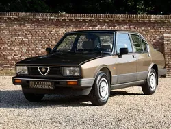 Braun Gebraucht 1984 Alfa Romeo Alfetta Limousine | 23.750 €