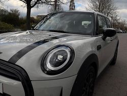 Weiß Gebraucht 2023 Mini Cooper Kleinwagen | 23.000 € (Fairer Preis)