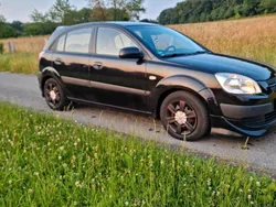 Schwarz Gebraucht 2007 Kia Rio 2 Limousine | 2.850 €